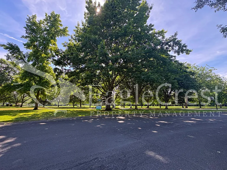 1211 Yellowhawk Way #B — Photo 29