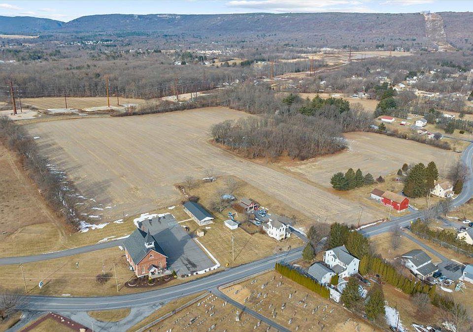 2nd image of 0 Blue Mountain Dr