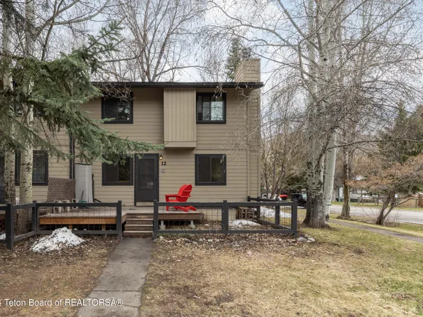 340 E Simpson Ave APT 12, Jackson, WY 83001