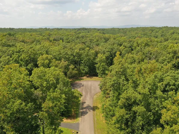 Flint Pl, Louisa, VA 23093