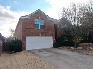 1902 Park Vista Ln, Euless, TX 76039