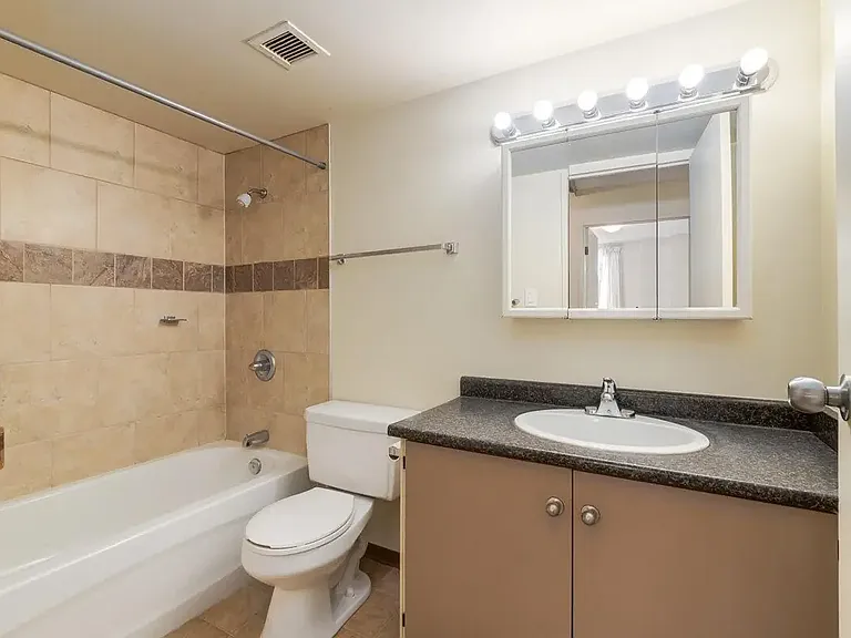 505 56th Ave SW #215 — Photo 42