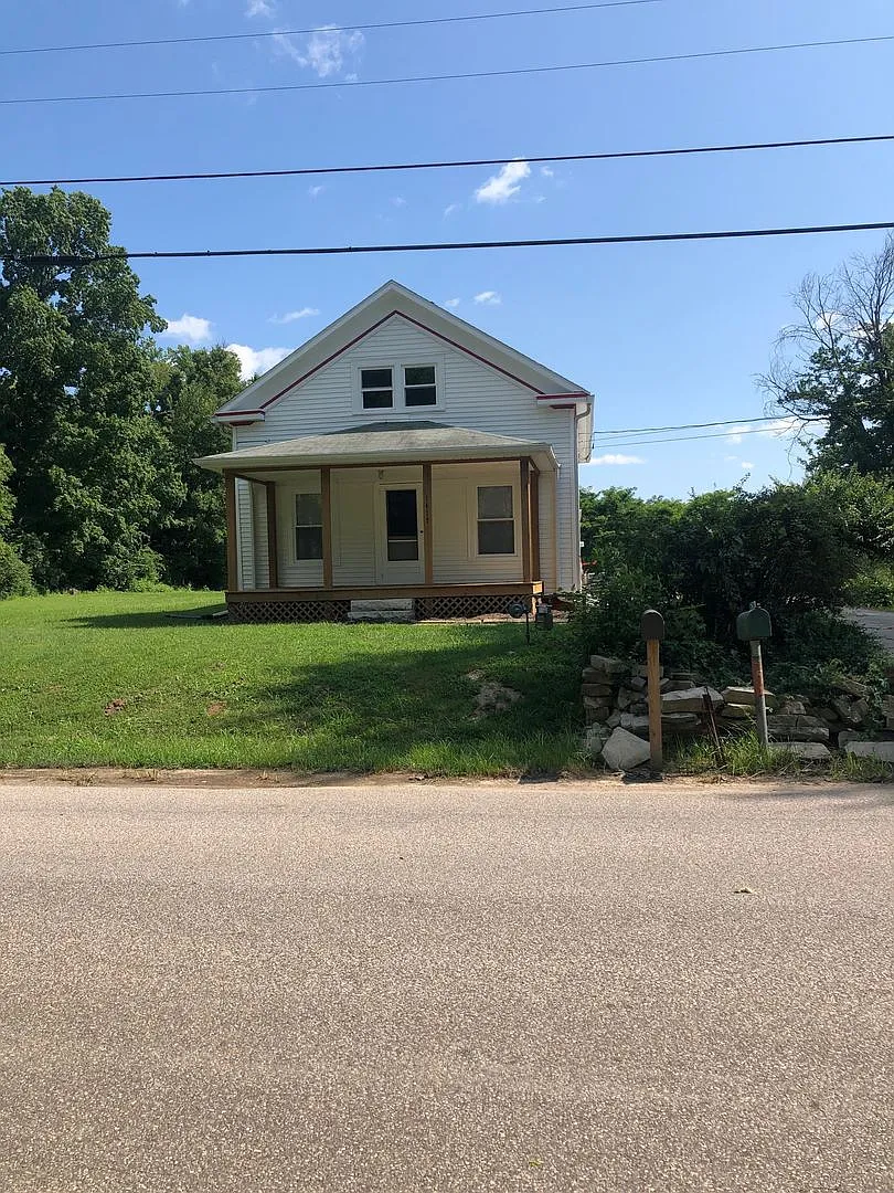 "The Schoolhouse," 3 Bed/1 Bath Home Across From Iu Baseball! — Photo 1