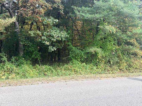 2nd image of N3082 Otter Dr