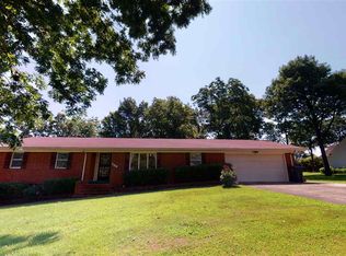 104 Cater Dr, Jonesboro, AR 72405