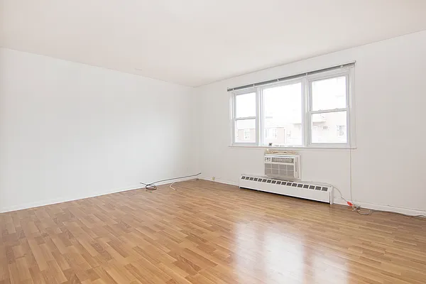 Rented by Modern Spaces | media 14