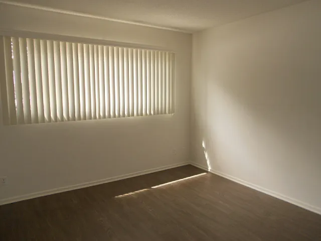 1806 Corinth Ave #8 — Photo 23