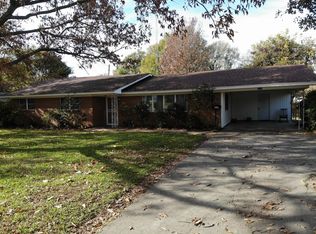 1504 Red Bud Ln, Stuttgart, AR 72160