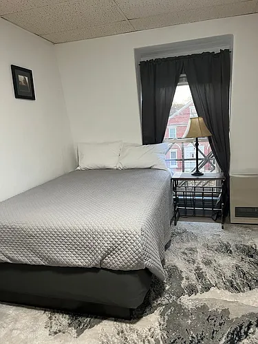 24 1st St Photo 1