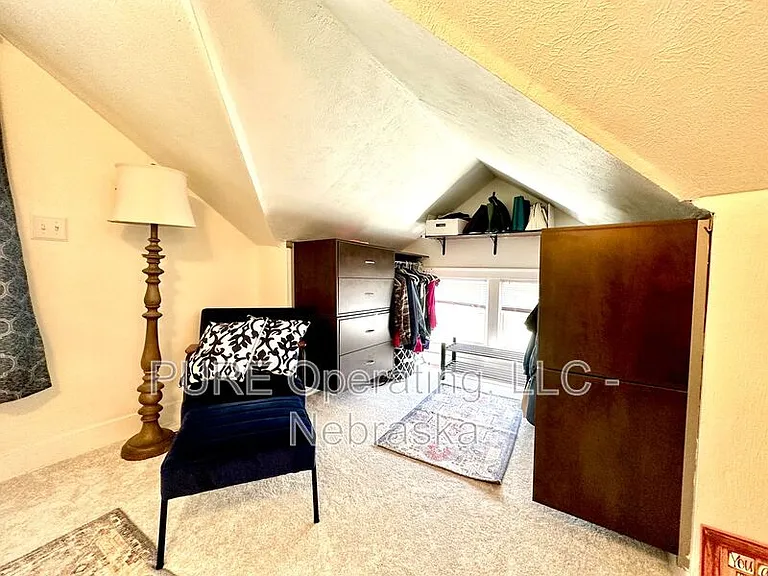 5724 Rees St — Photo 31