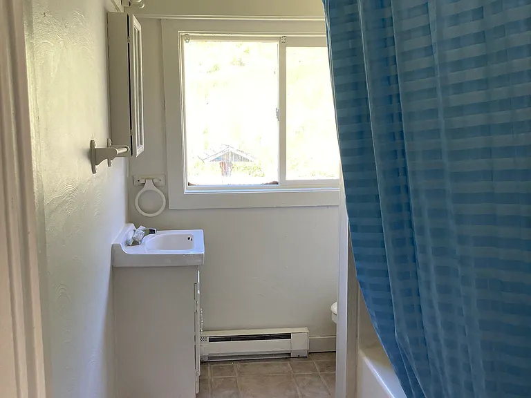 4450 Trail Creek Rd — Photo 11