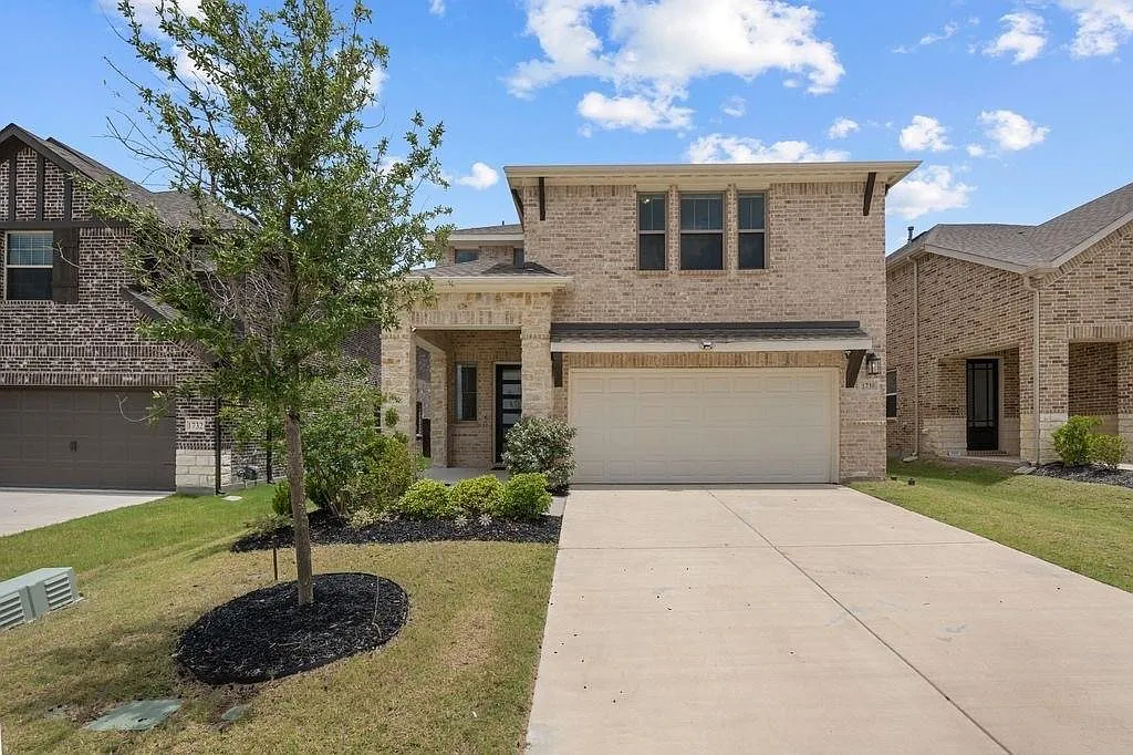 5 bed, 2546 sqft, $3,350 — Photo 1