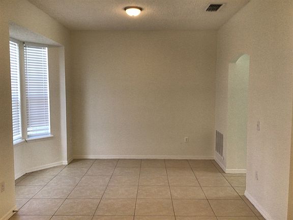 4th image of 2514 Teak Ct