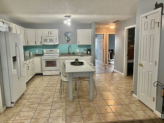 5th image of 5930 Lake Rd W Unit 3202