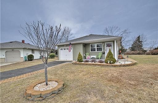 2nd image of 14 Aruba Ct