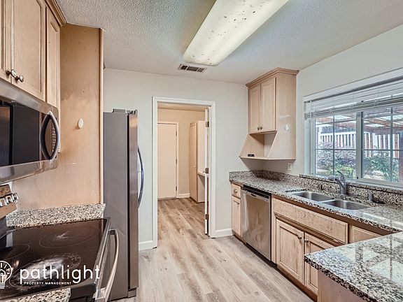 2nd image of 3161 Verde Robles Dr