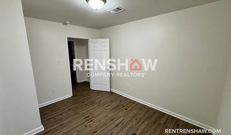 288 Leath St #5 — Photo 3