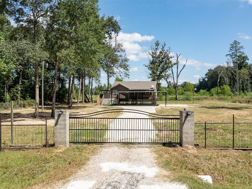 1st image of 1906 County Road 3434 N