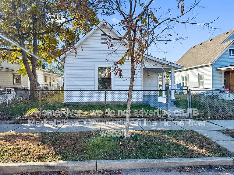 1621 E Kelly St — Photo 18