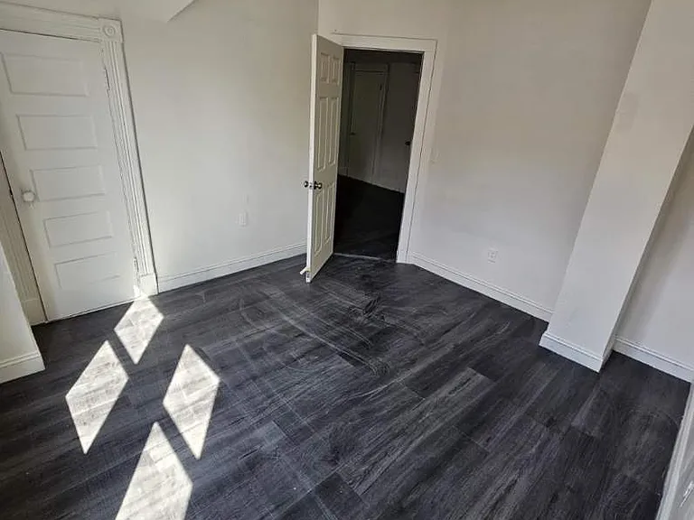 87 Hillside Ave #3 — Photo 1
