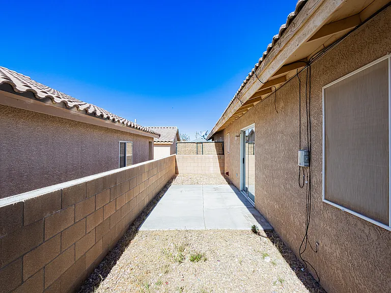1081 Jubilee Ct #D — Photo 24