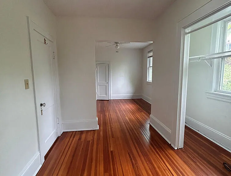 505 Camilla St SE — Photo 20