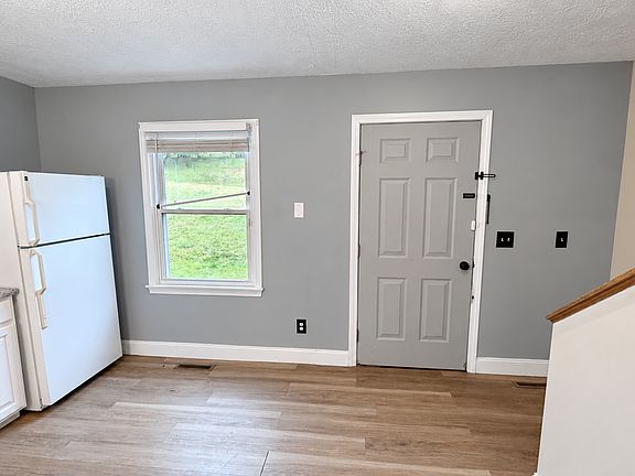 2nd image of 42 Broadview Ave