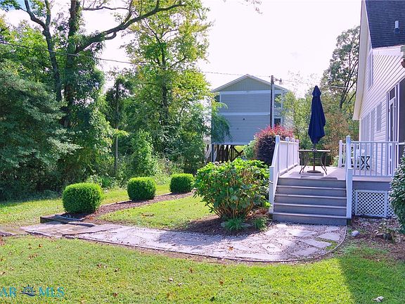 4th image of 50 Byers St
