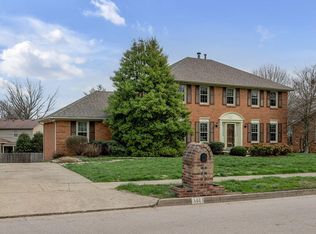 3443 Snaffle Rd, Lexington, KY 40513