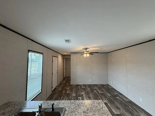 157 Lakeside Garden Cir #157 — Photo 20
