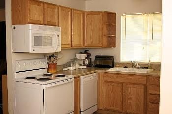 2nd image of 1608 Halifax Way