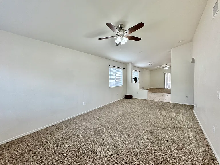 7304 E Laughing Tree Ln — Photo 5