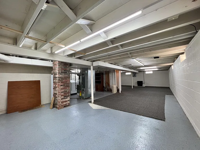 5970 Mayflower Ave — Photo 16