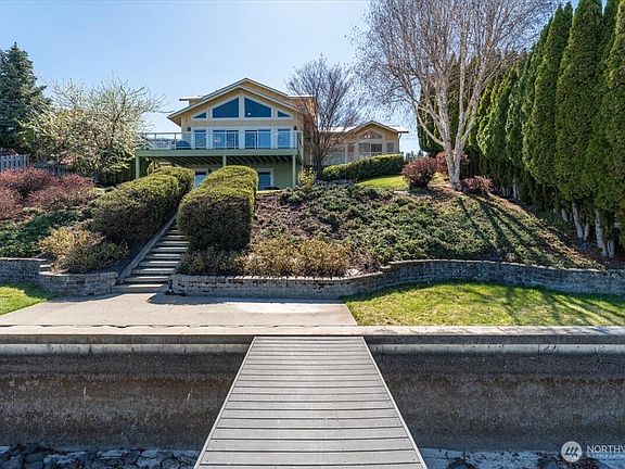5th image of 1606 S Lakeshore Road