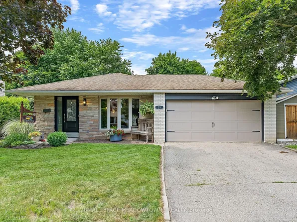33 Fagan Dr, Halton Hills, ON L7G 4P4