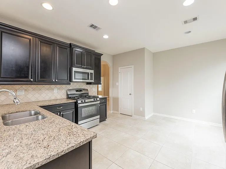 29163 Marina Point Ln — Photo 11