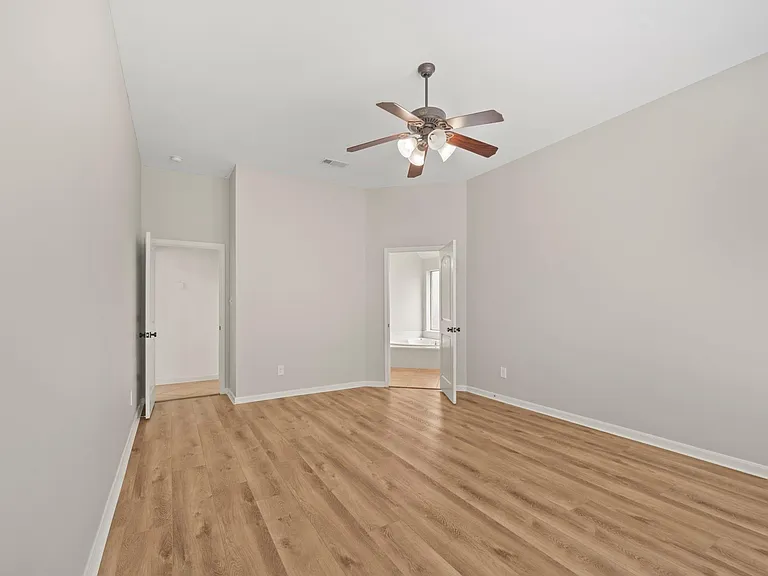 28410 Stonestead Dr — Photo 29