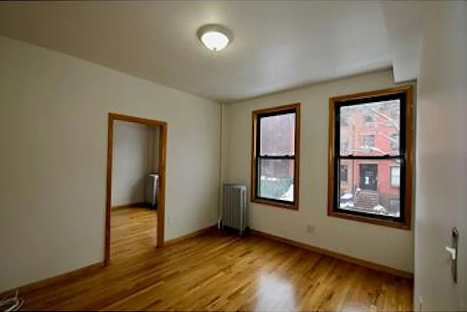 40 Wyckoff Street — Photo 1