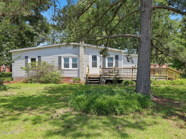 2534 White Oak River Road, Maysville, NC 28555