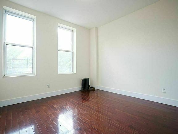 3rd image of 473 Hancock St #4