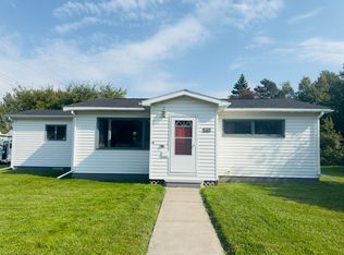 1801 Augusta St, Sault Sainte Marie, MI 49783
