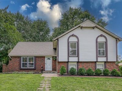 8301 E 166th St, Belton, MO, 64012