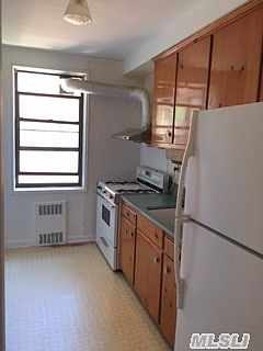 2nd image of 14215 26th Ave APT 4A