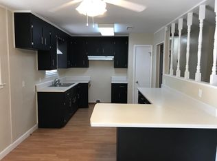 254 Lakeview Dr, Defuniak Springs, FL 32433