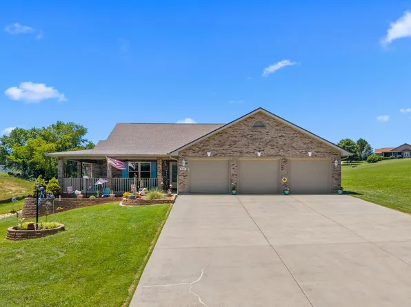 650 Southview Cir, Kodak, TN 37764