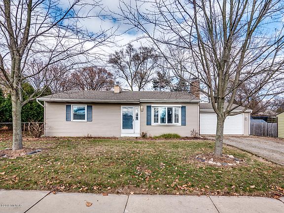 2nd image of 4414 W Milham Ave