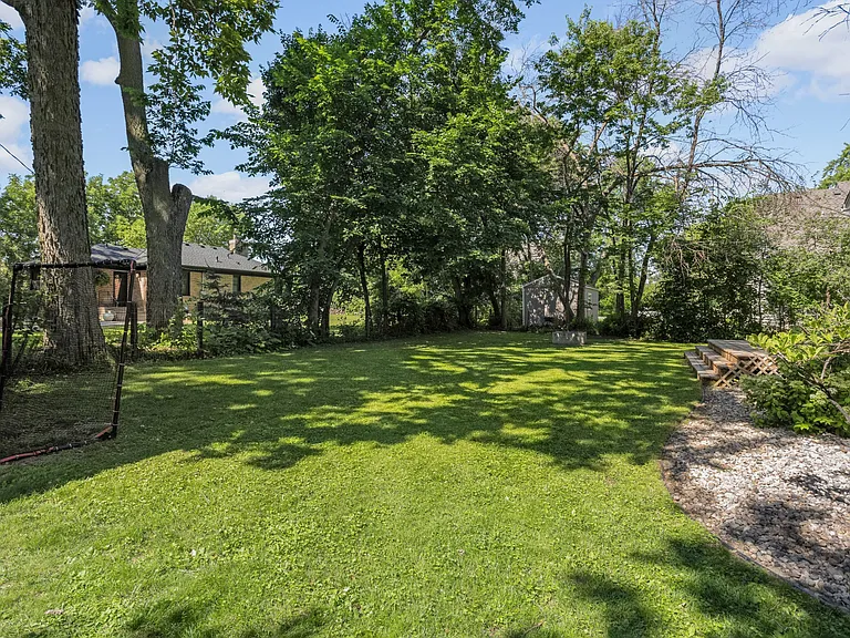 1385 Arbor St — Photo 26