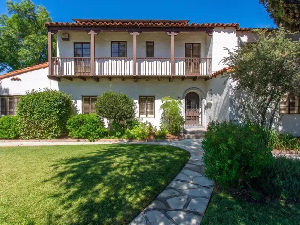 1419 S 6th St, Los Banos, CA 93635