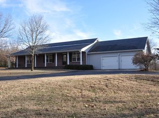3355 S Loma Linda Dr, Loma Linda, MO 64804