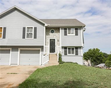 104 Brookridge Dr, Harrisonville, MO, 64701